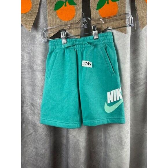 NIKE Size 6 Boys Teal Cotton Blend Stretch Waist Pocket Sweat Shorts - Picture 5 of 5